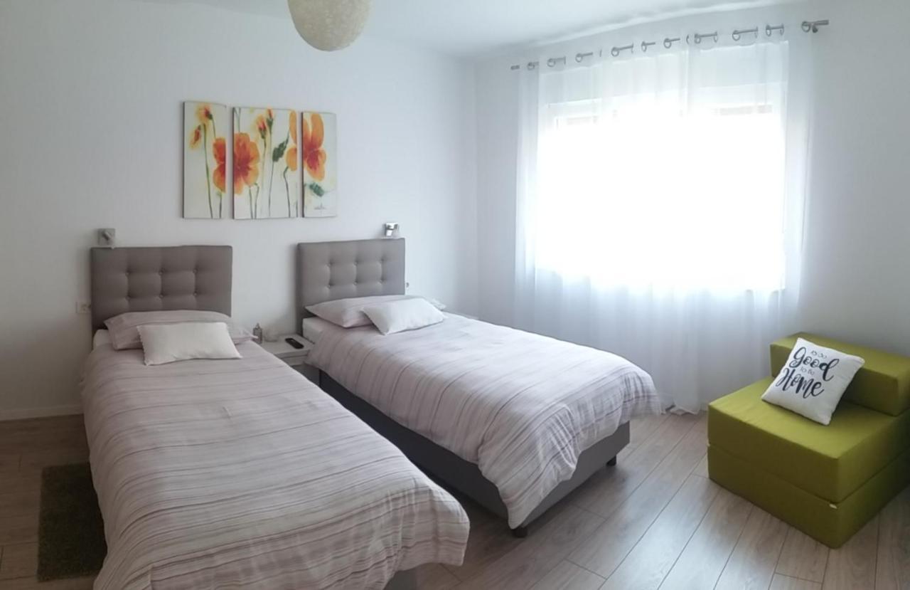 Apartment Dolea Split Bagian luar foto