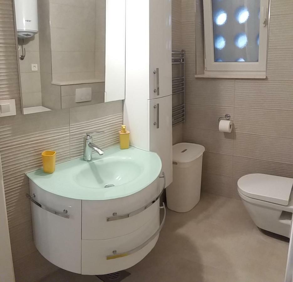 Apartment Dolea Split Bagian luar foto