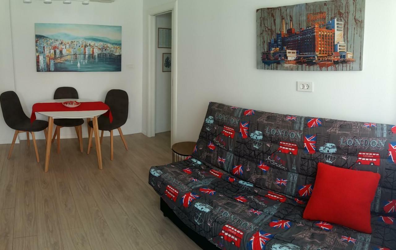 Apartment Dolea Split Bagian luar foto