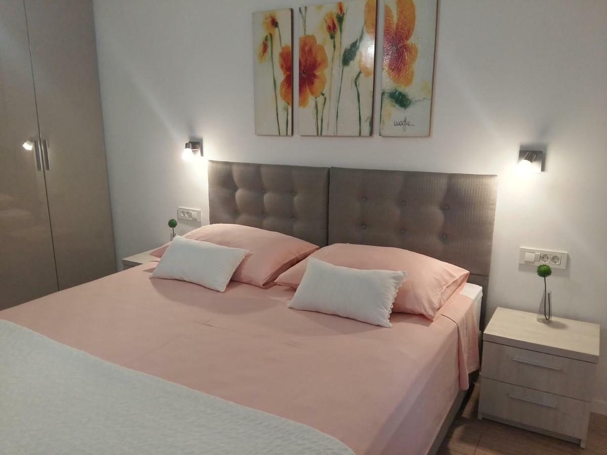 Apartment Dolea Split Bagian luar foto