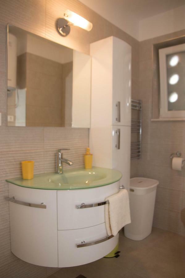 Apartment Dolea Split Bagian luar foto